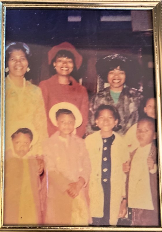 3 Generations Spotlight Photo